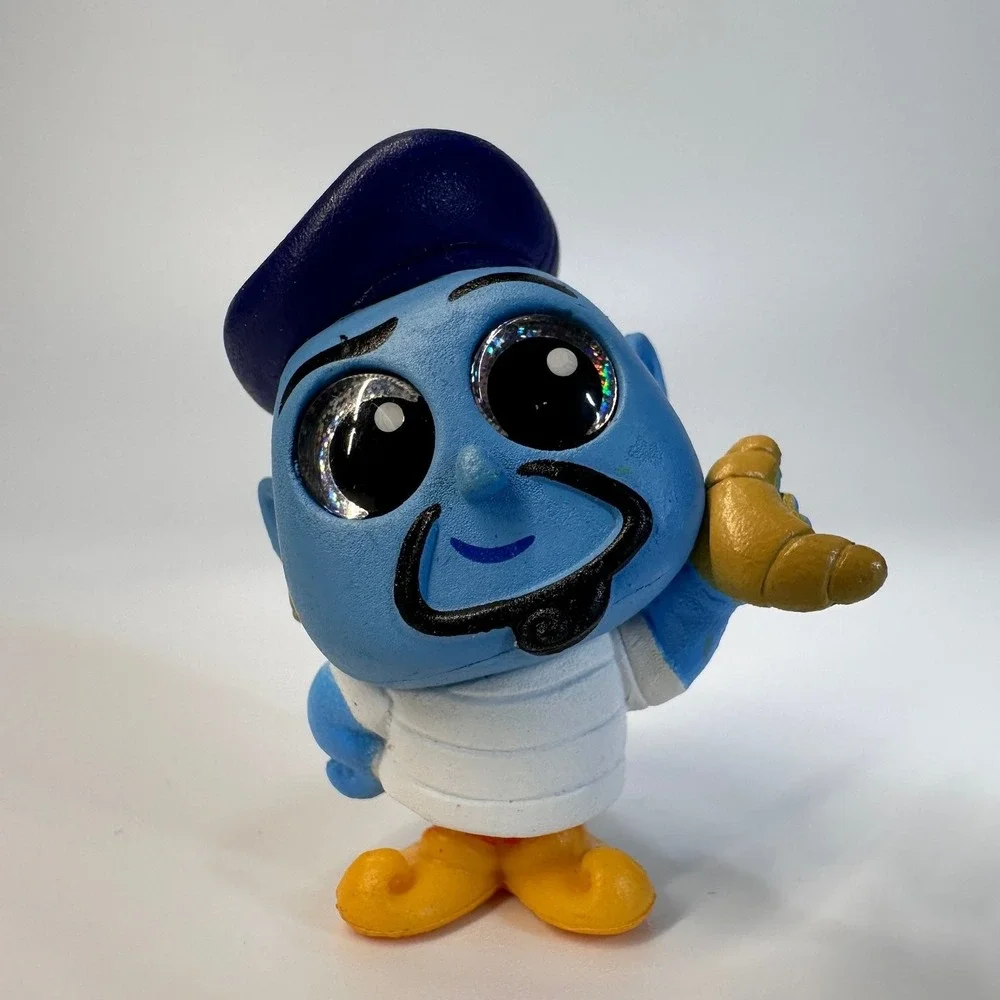 Disney Doorable GENIE FROM ALADDIN Lot of 2 Academy Ultra Rare Let's Go Rare NEW